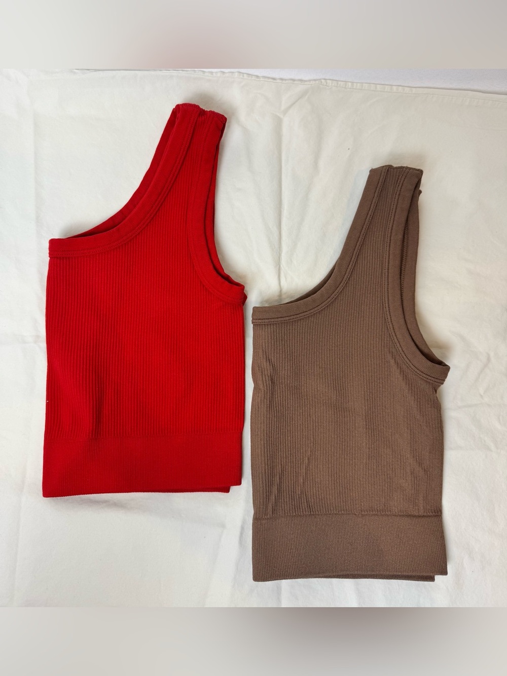 Two Ribbed Tank cropped top M/L